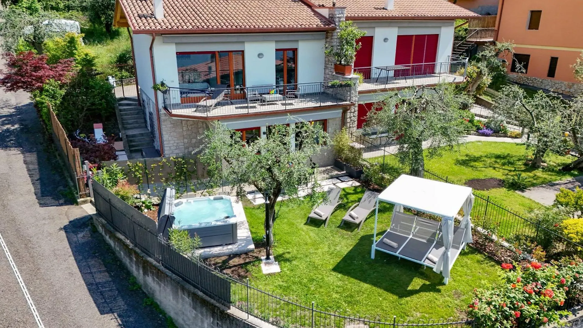 Villa Maison Sabina Con Splendida Vista Lago Ed Idromassaggio Sommavilla